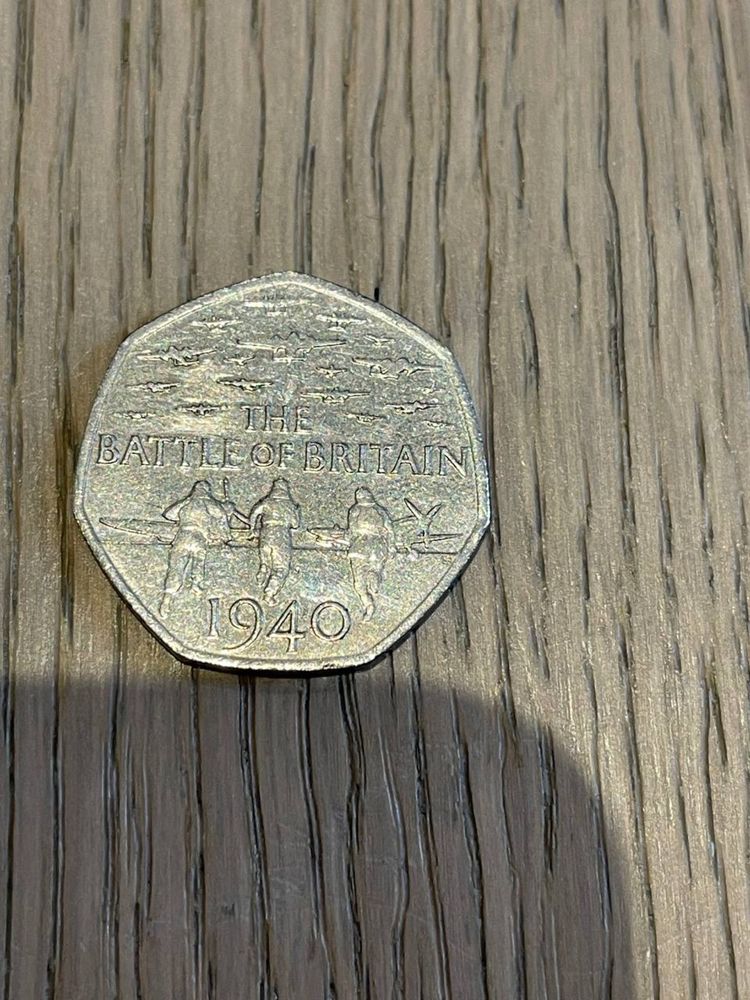 Коллекционная Монета 50 pence the battle of Britain 1940