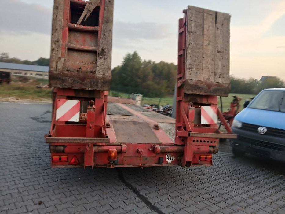 Przyczepa niskopodwoziowa fliegl goldhofer specjalna z najazdami kopar