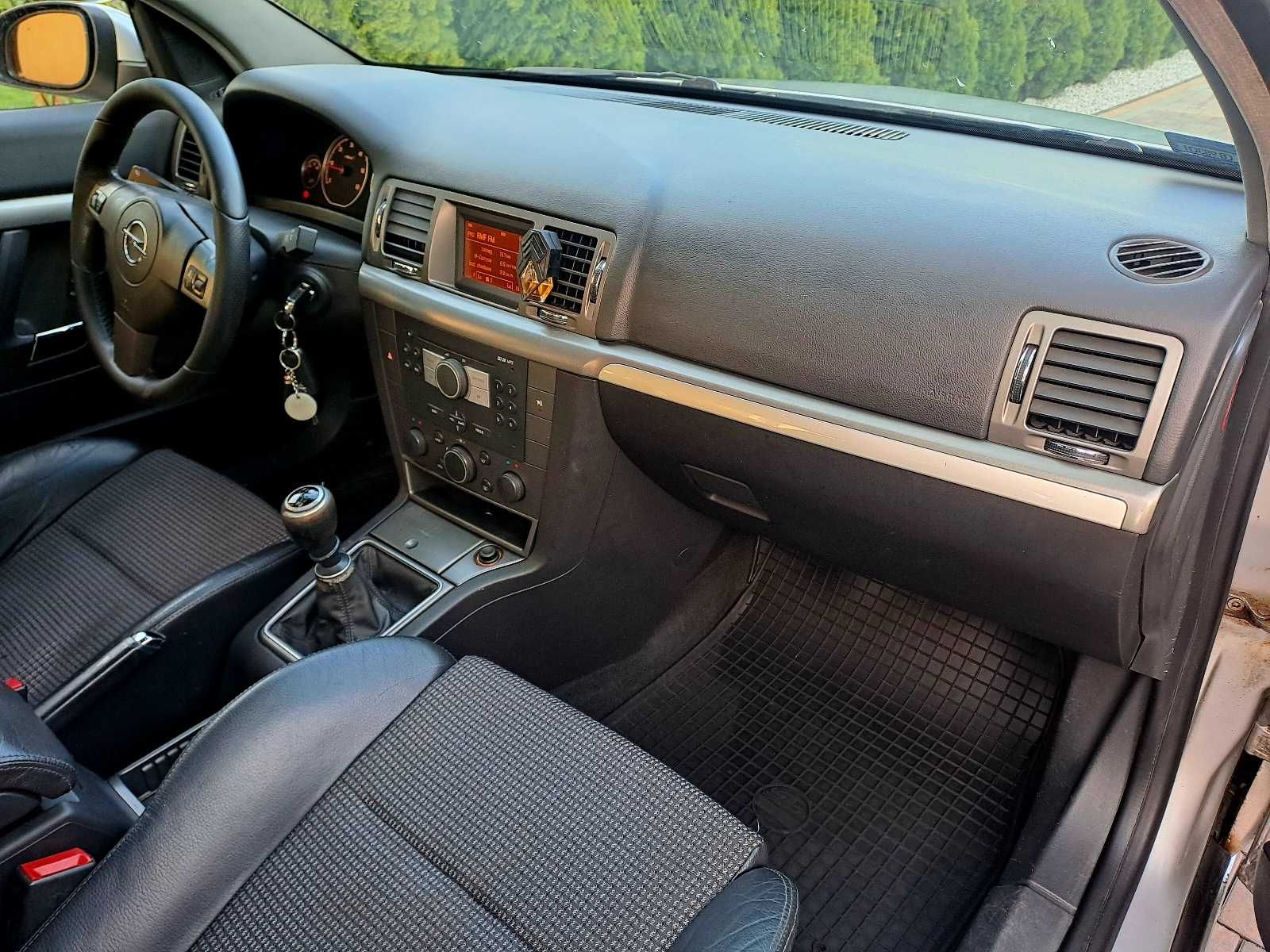 Opel Vectra C Lift*poj.1.9CDTI*150KM*zarejestrowana