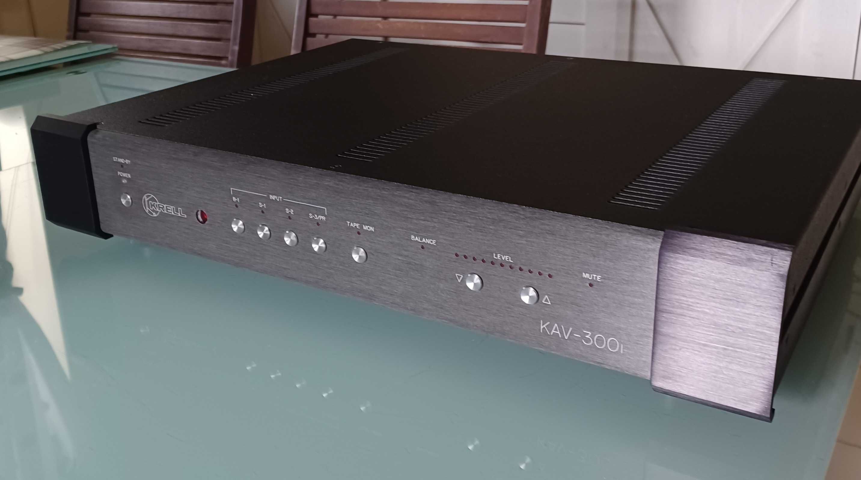 Krell kav-300i wzmacniacz.