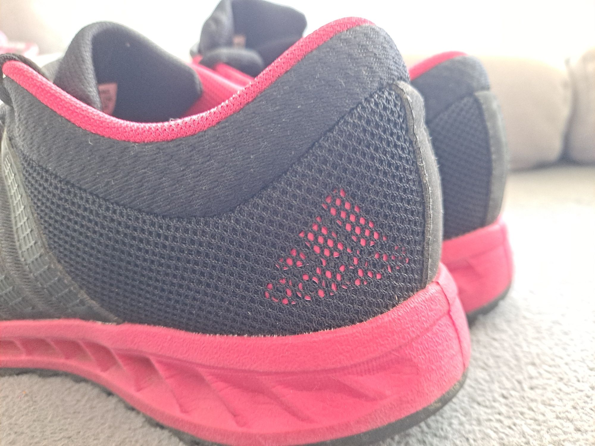 Adidas Falcon Elite
