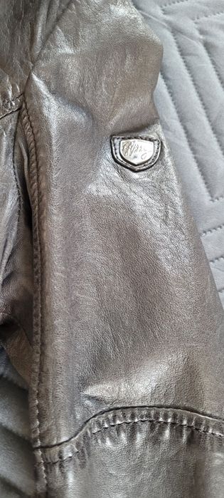 Damska kurtka ze skóry M/L w idealnym stanie