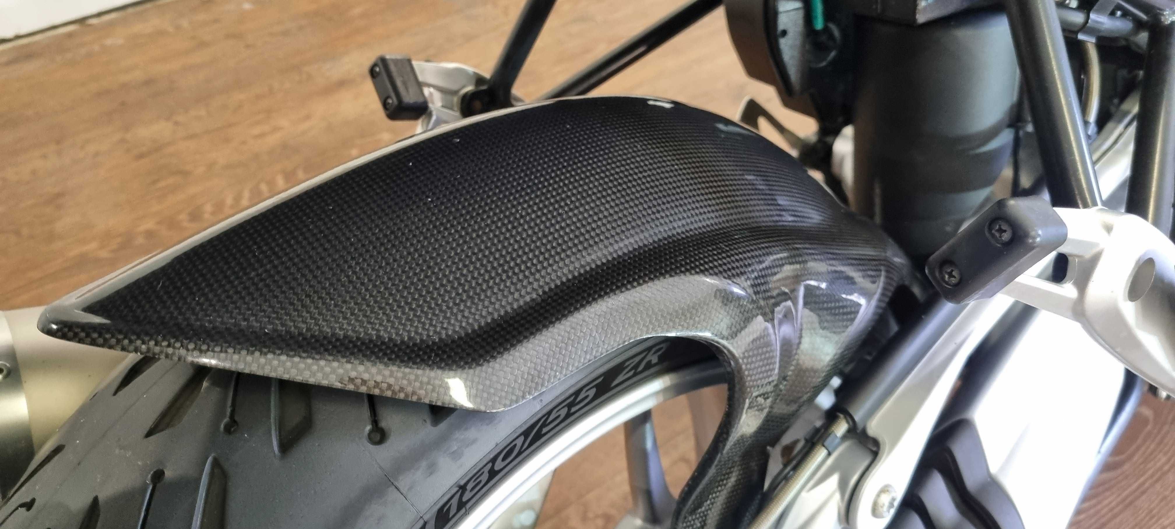 BMW R 1200 R Akrapovic