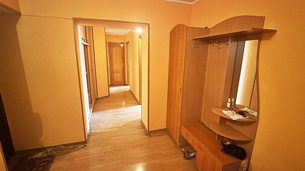 3-кімнатна квартира по проспекту В. Лобановського, 14