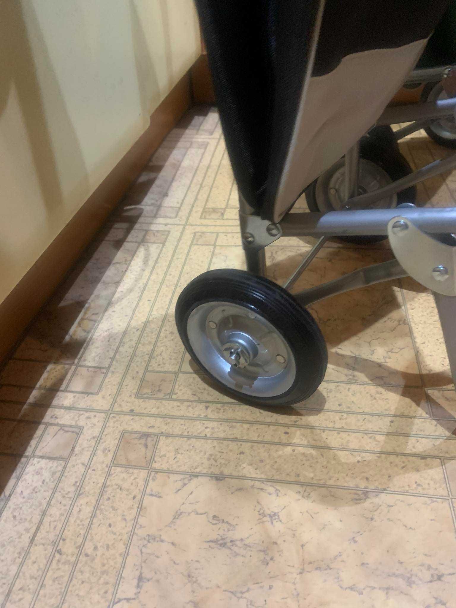Сумка-візок на колесах з металу і пластику  до 25 кг нова