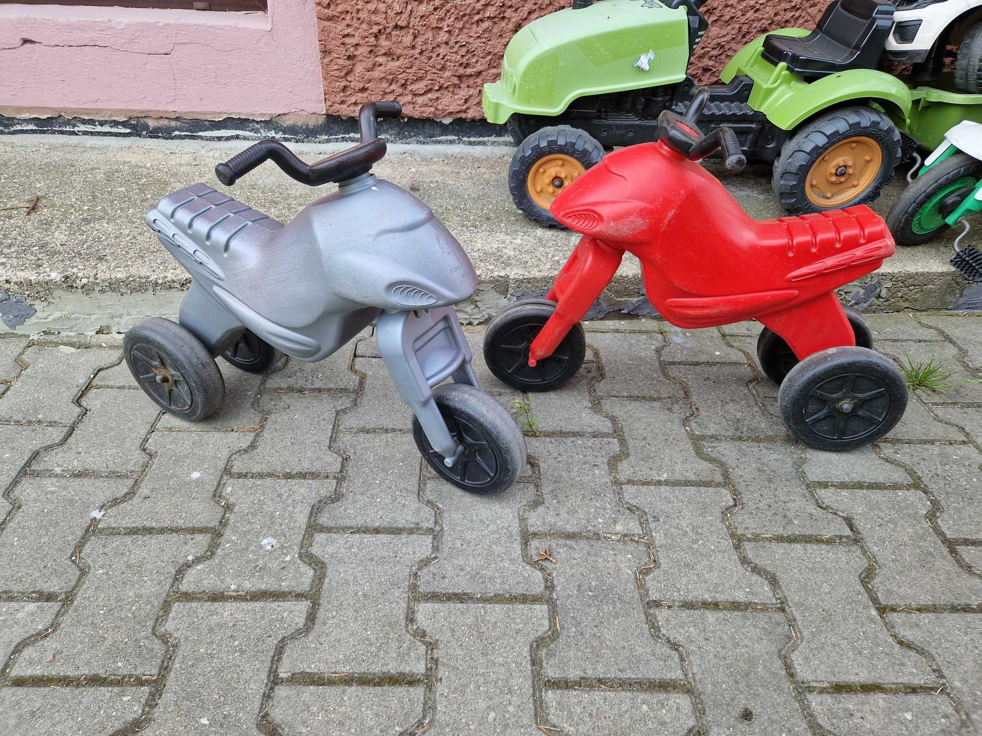 Sprzedam motorek biegowy plastikowy