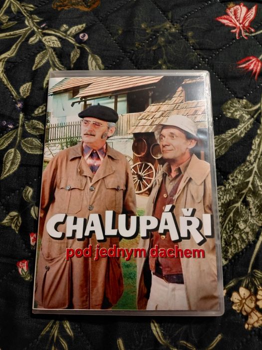 Pod Jednym Dachem cały serial