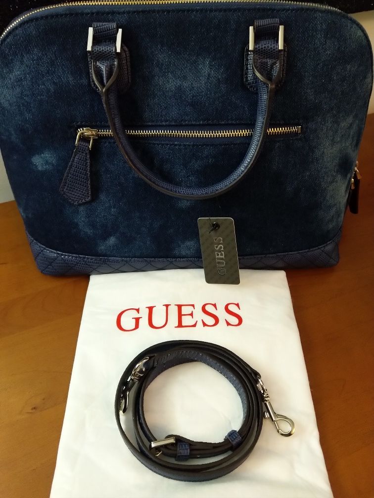 Mala de senhora Guess