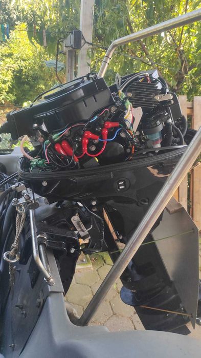 Barco Whaly 370 com motor Tohatsu