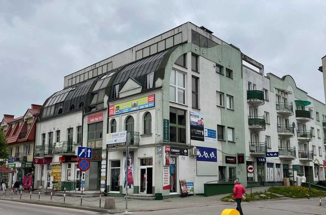 Lokal 82 m2 do wynajęcia od zaraz II Centrum miasta.