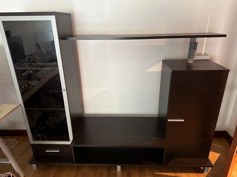 OFERTA - Vendo Consola Sala Jantar c/ oferta Móvel Televisão