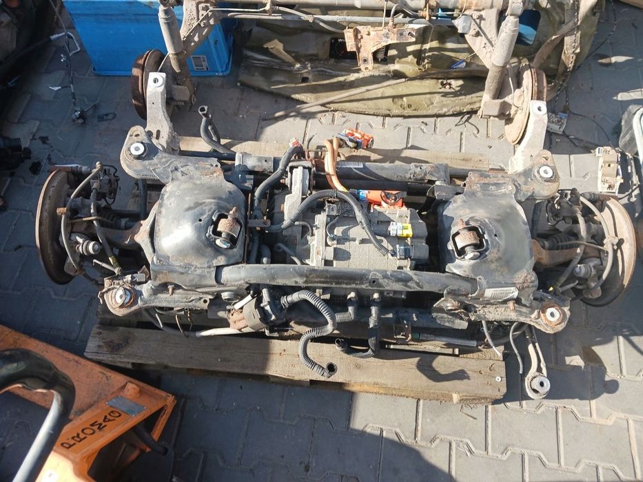 ZAWIESZENIE KOMPLETNE TYŁ SILNIK NAPĘD PEUGEOT 508 HYBRYDA 4X4