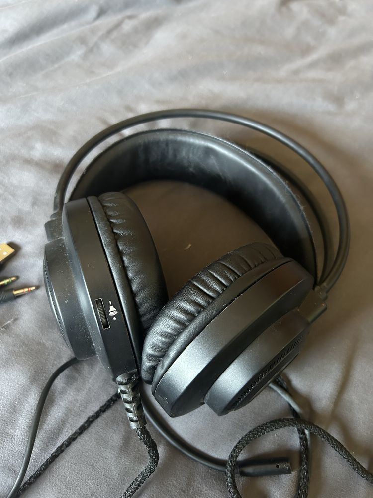 gaming headset com microfone incluido