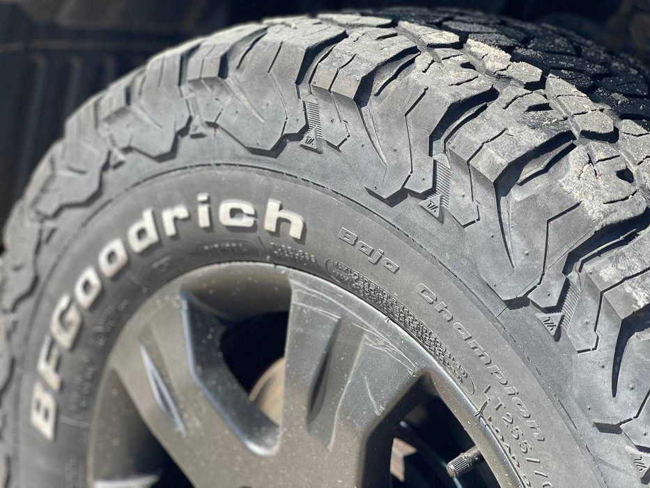 Nissan Navara 2.5 автомат