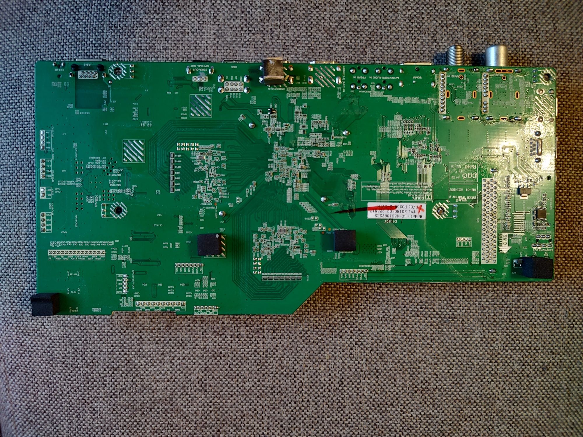 Sharp LC 43 UI 8872es płyta główna