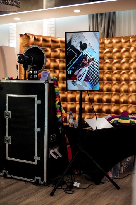 Fotoprzyczepa, Fotobudka 360, Fotolustro, Wiatraki Iskier, Cieżki Dym