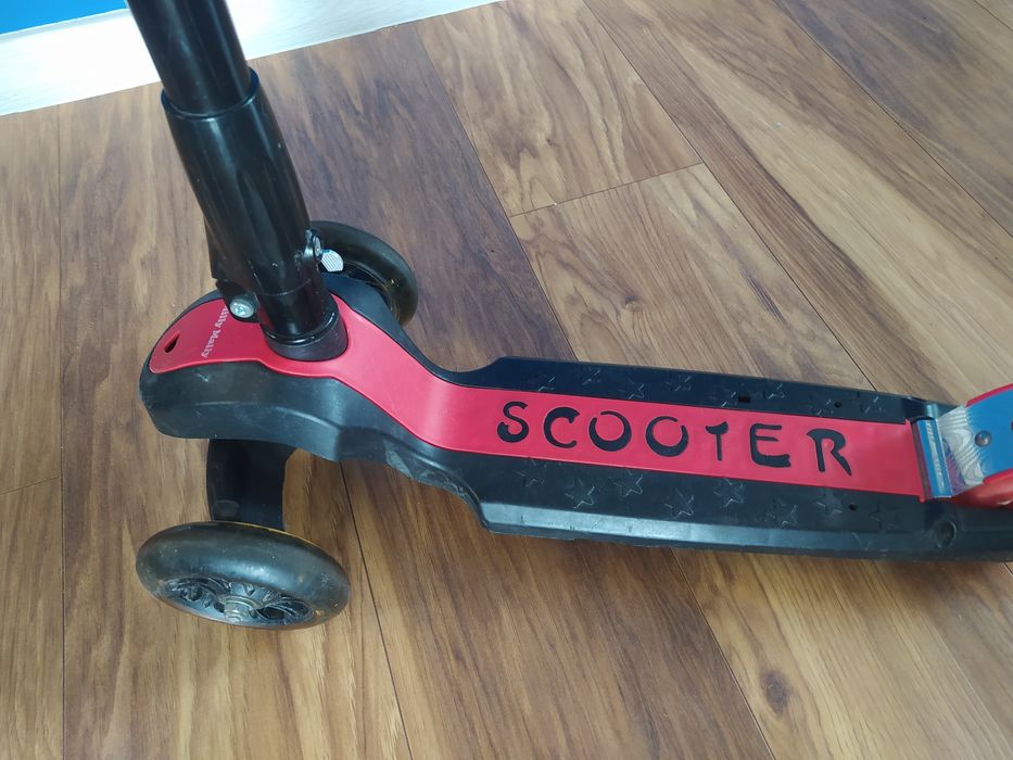 Hulajnoga Milly Mally Scooter Magic czerwona