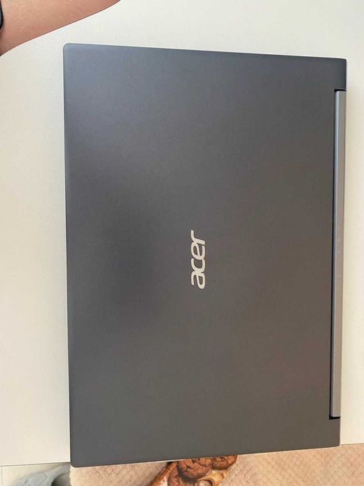 Acer Aspire 7 A715-42G-R8BL