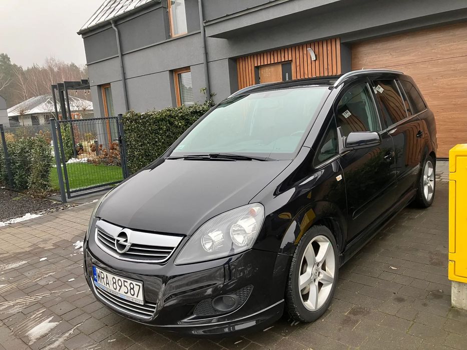 Opel Zafira Opel Zafira B 1.7 CDTI Sport