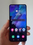 Samsung Galaxy S21 FE, brak blokad, stan wizualny dobry