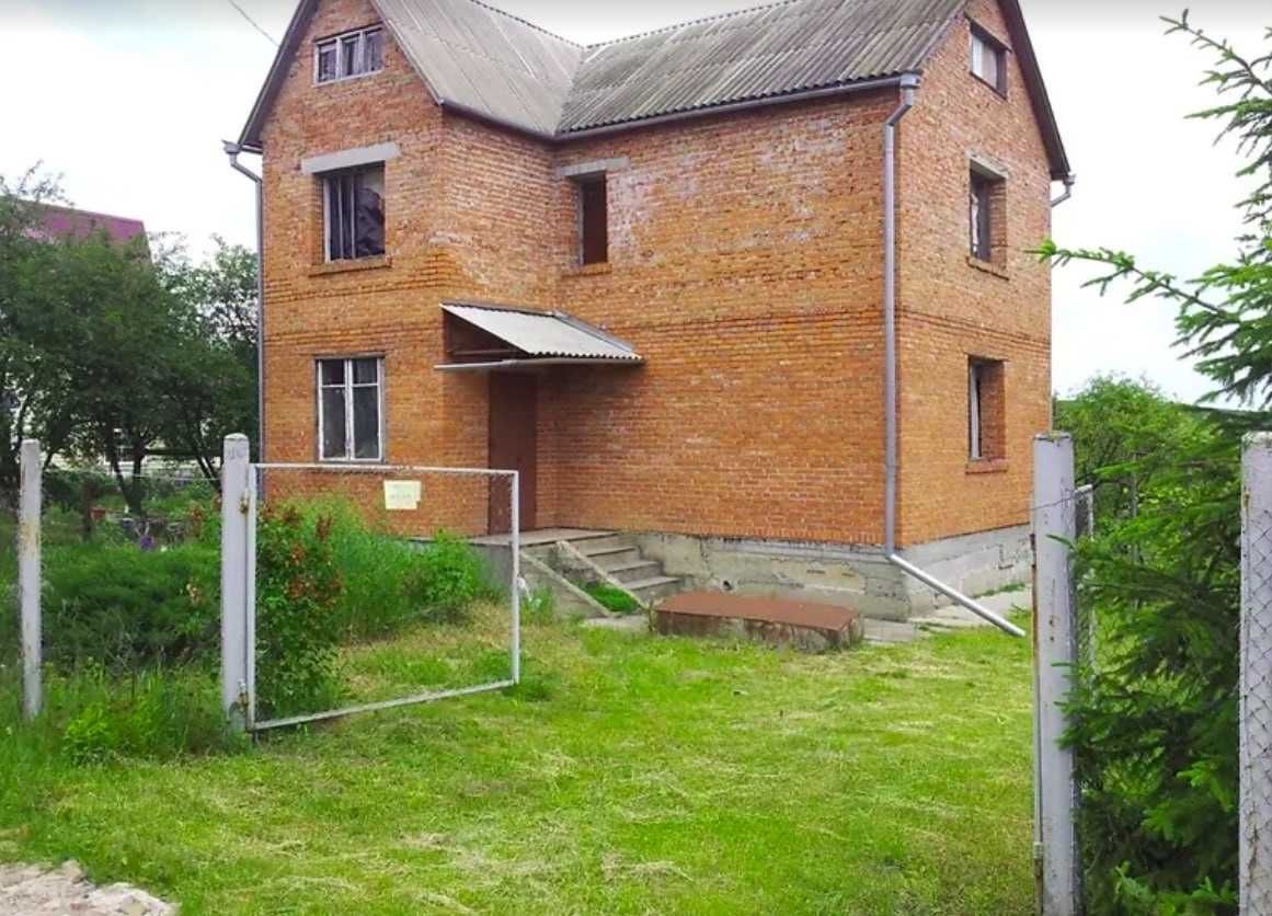 Продаж будинку на Р-н Лезнево