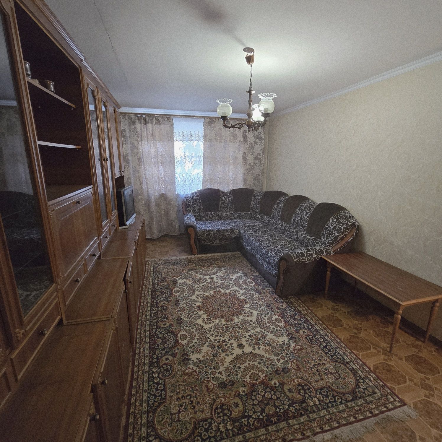 Аренда 3х к.кв Пограничная/Садовая 1/5 с пристройкой 8000грн