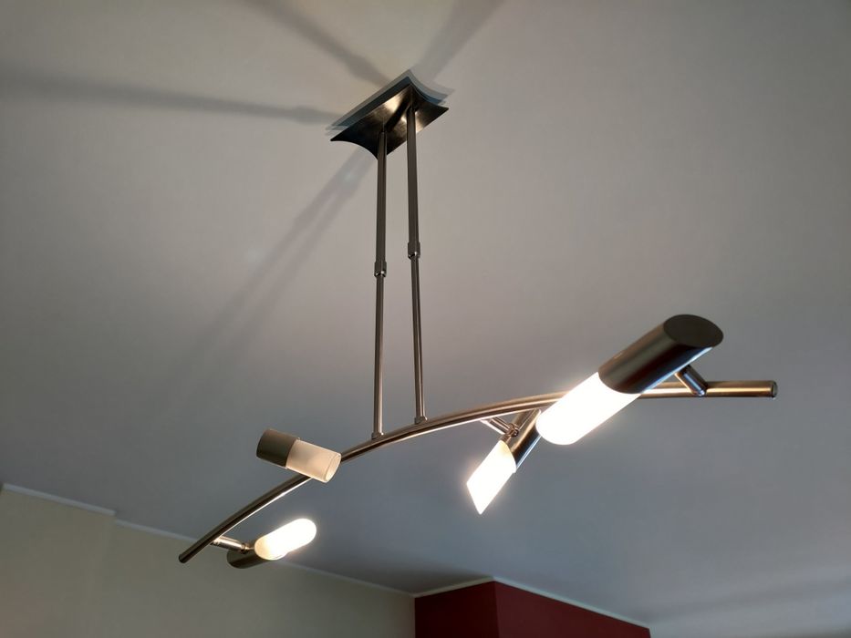 2 candeeiros de tecto (4x lâmpadas G9 cada)