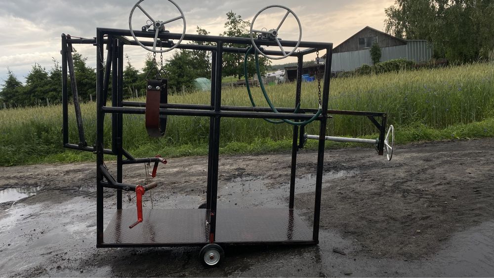 Poskrom do korekcji racic dla bydła