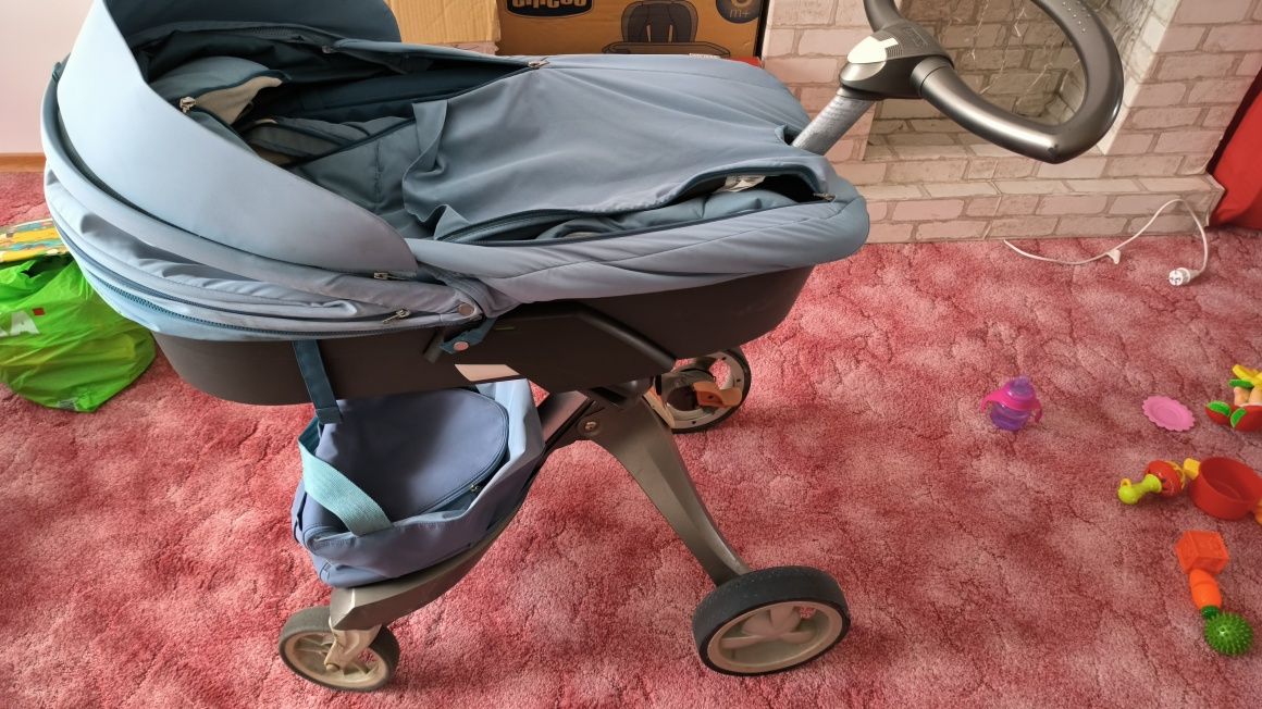 Дитяча коляска Stokke Xplory V3