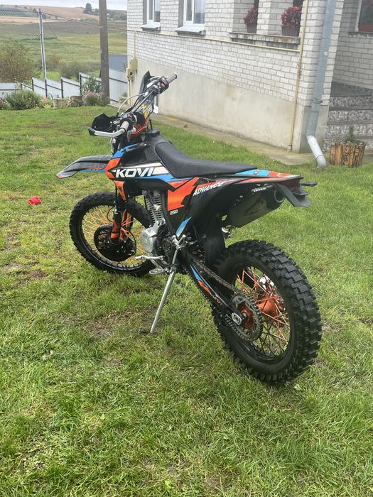Продам кові адванс 250