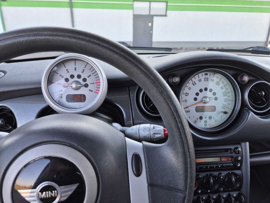 Śliczny Mini one R50 1.6 benzyna