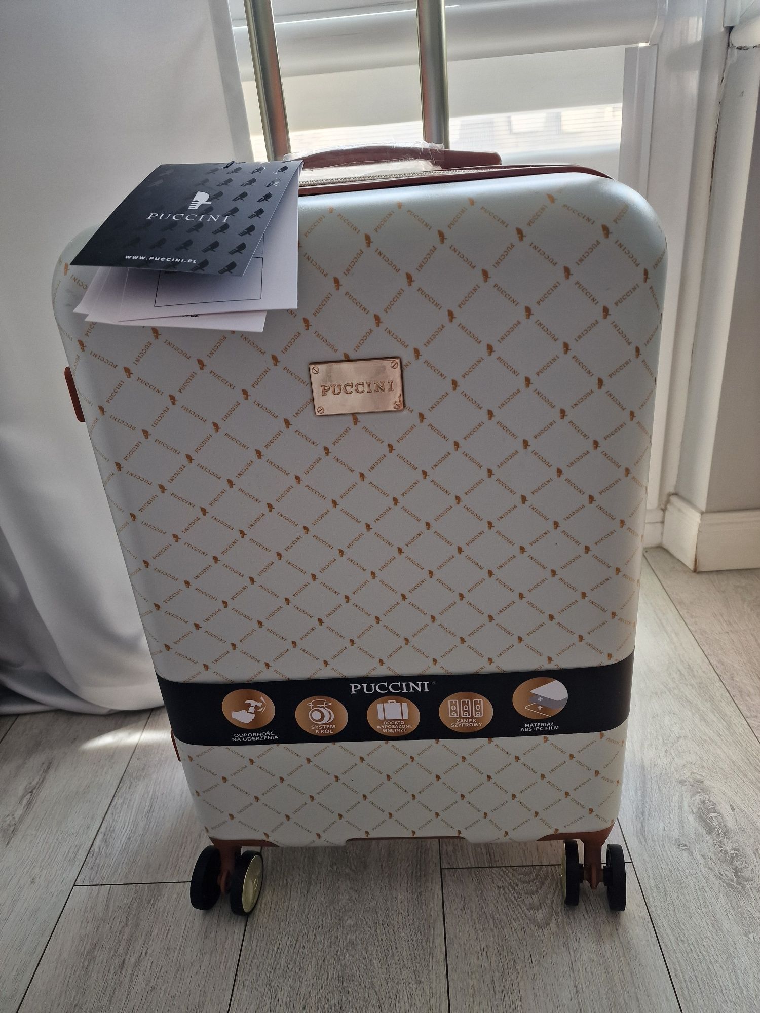 Nowa walizka Puccini Saint Tropez beżowa