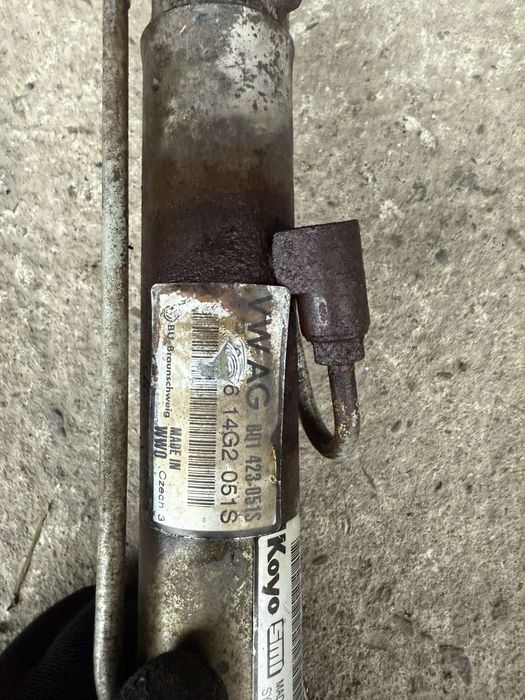 Рульова рейка шкода фабія 2004рік