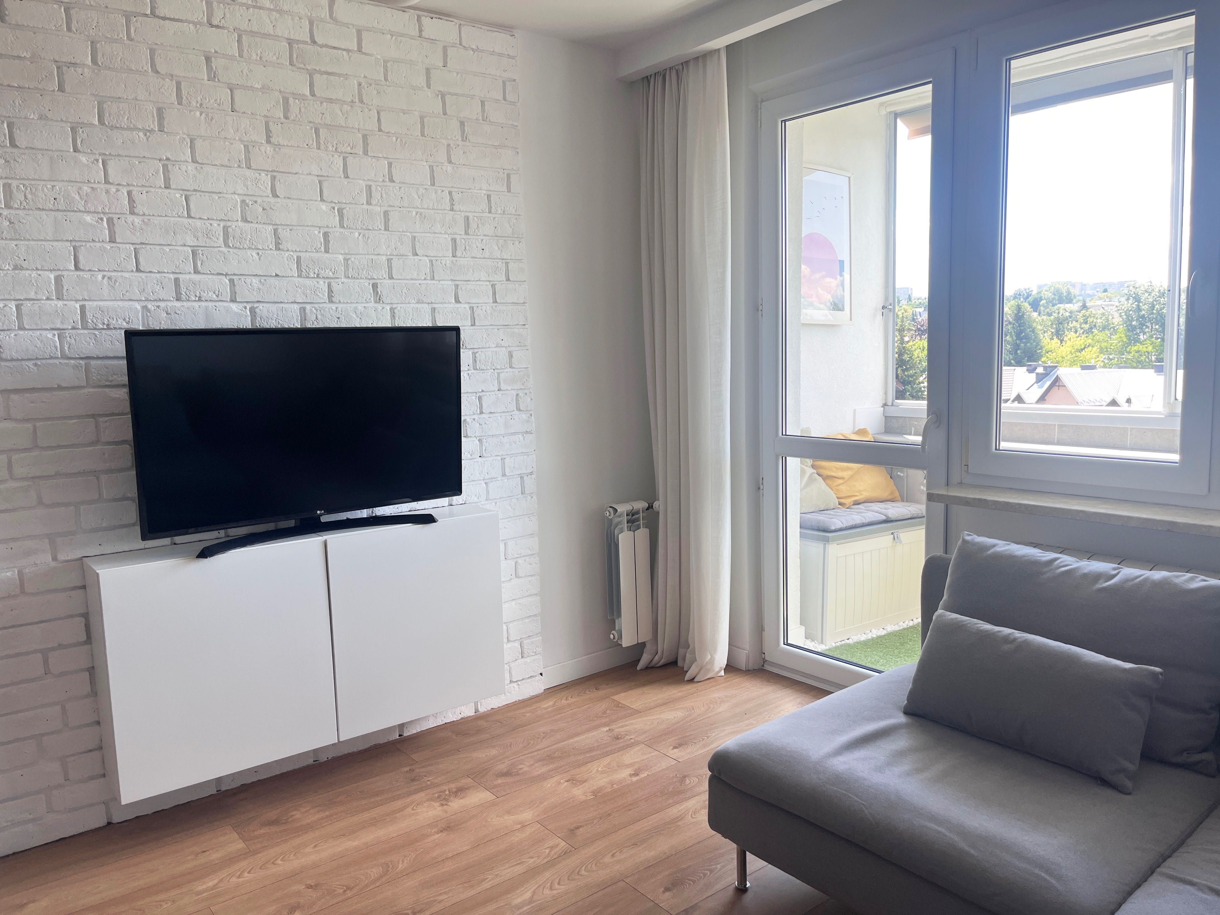 Klimatyzowane, umeblowane, jasne 38 m² z balkonem - od właściciela