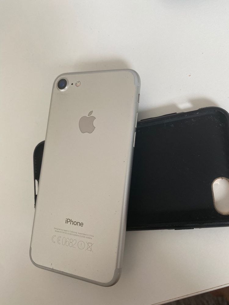 Iphone 7  128GB polecam