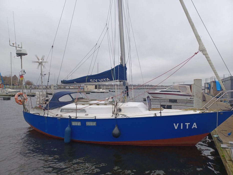 Jacht stalowy morski WIBO 945