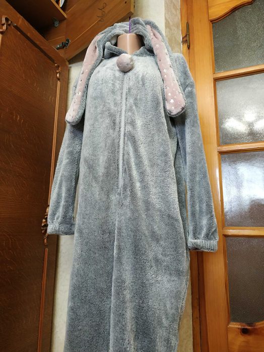 Теплий кігурумі милий заєць з довгими вухами,домашній костюм 48 розмір