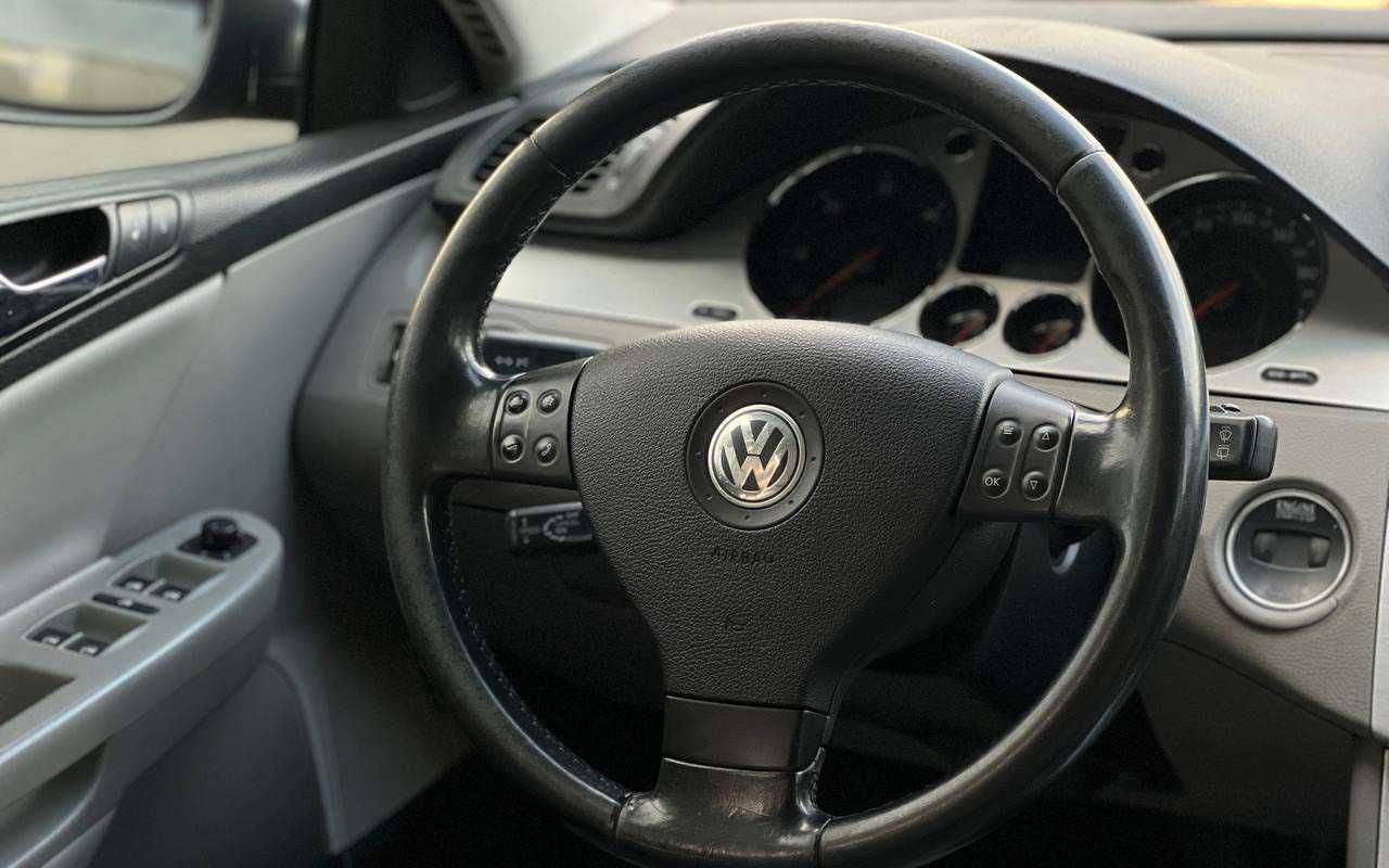 Volkswagen Passat 2006
