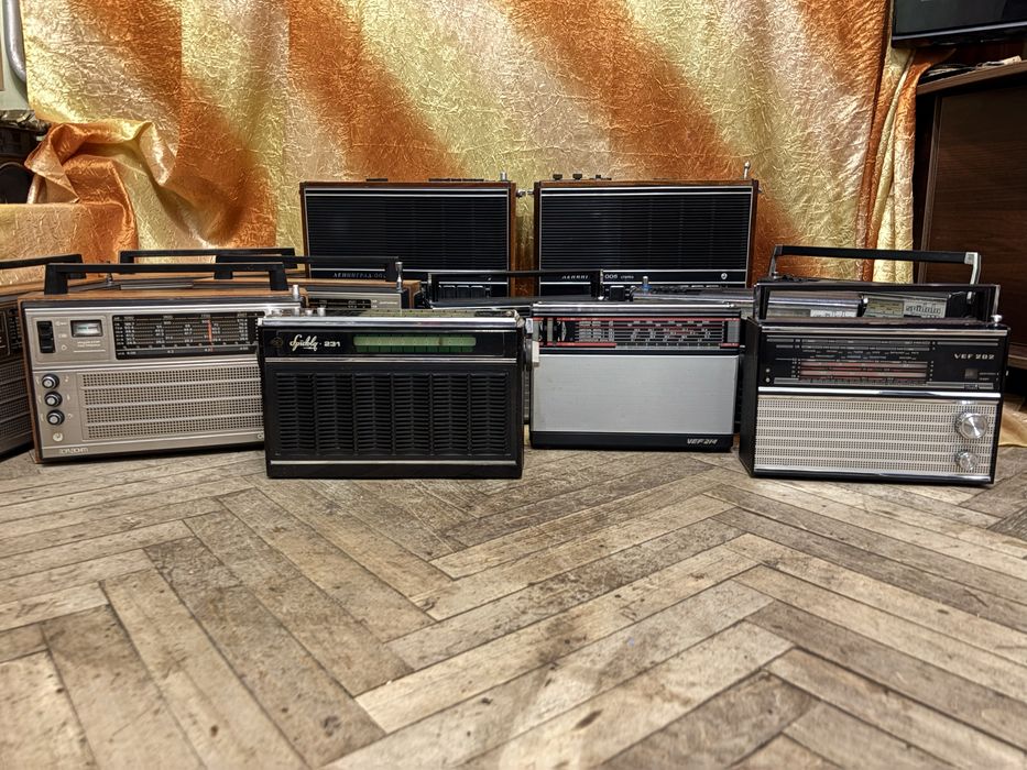 Радіоприймачі(радиоприемник)ссср.(Робочі)*Vef,Spidola,Okean,ленінград*