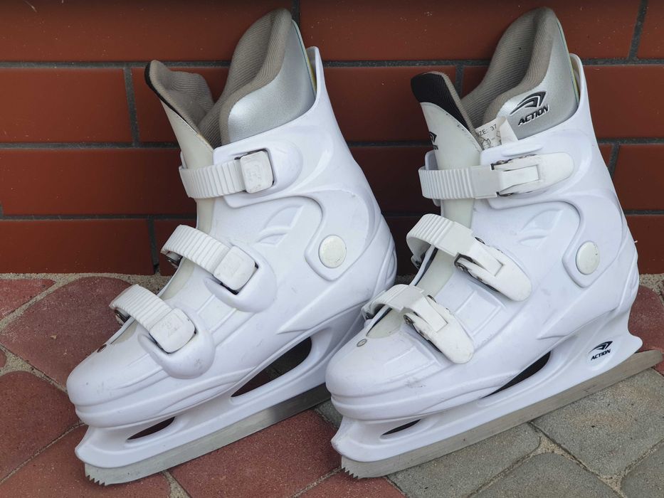 Łyżwy dziewczęce figurowe rozmiar 37 - letnia cena :)