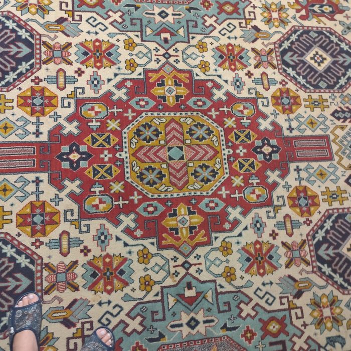 Килим з візерунком.Б.у.