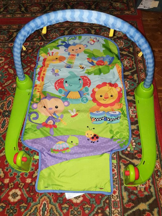 Продам музыкальный развивающий коврик Fisher-Price Пианино