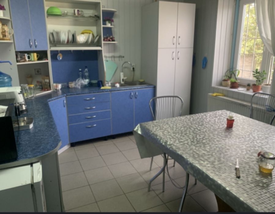 Продаж будинку !.