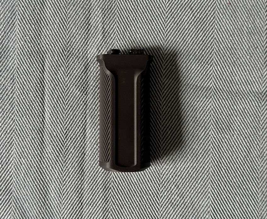 Handstop chwyt przedni AR-15,PCC,AR MlOK różne kolory