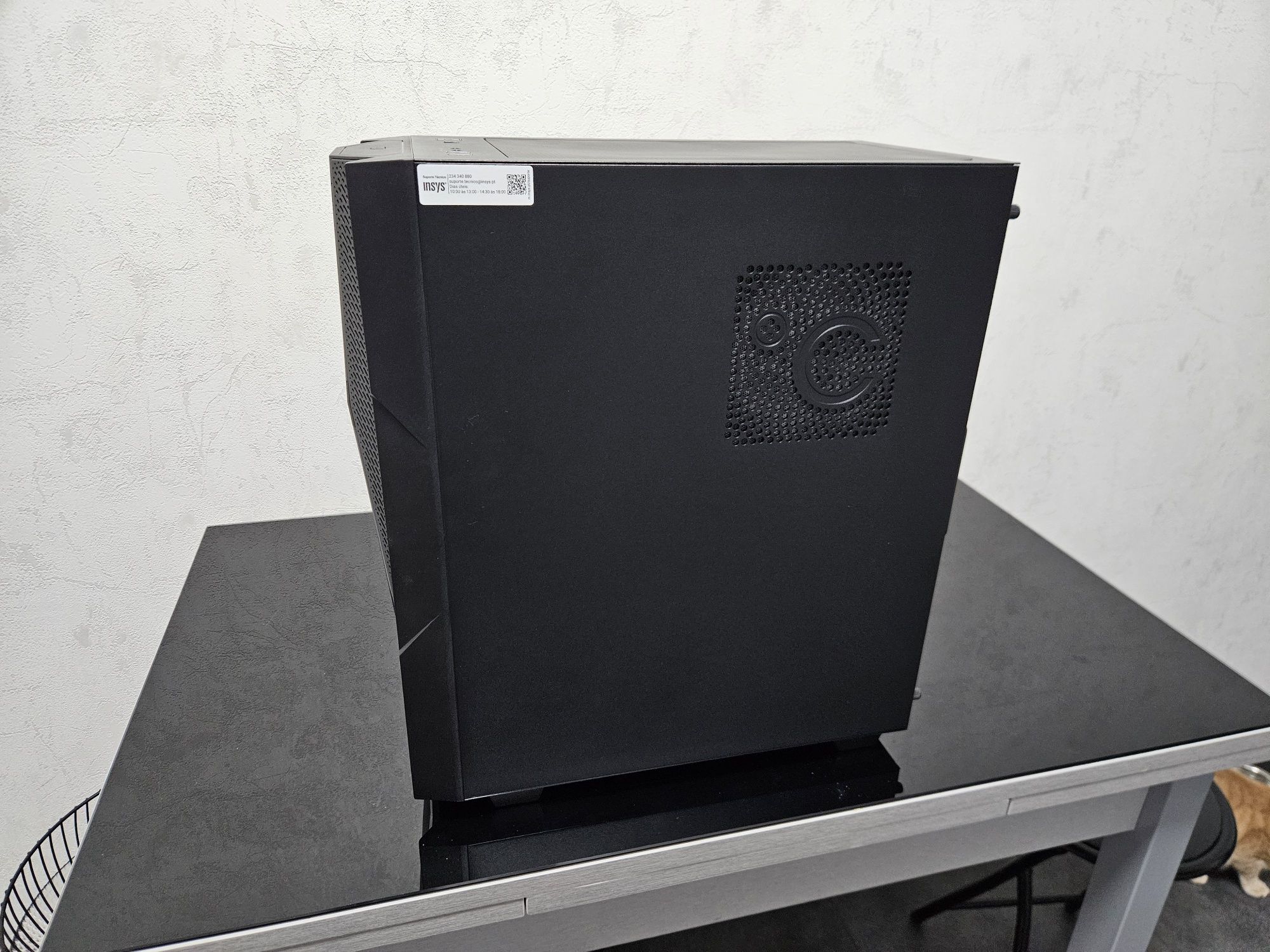 Torre gaming I5 14400F | RTX 5060 ti | 32 GB RAM | 1 TB SSD