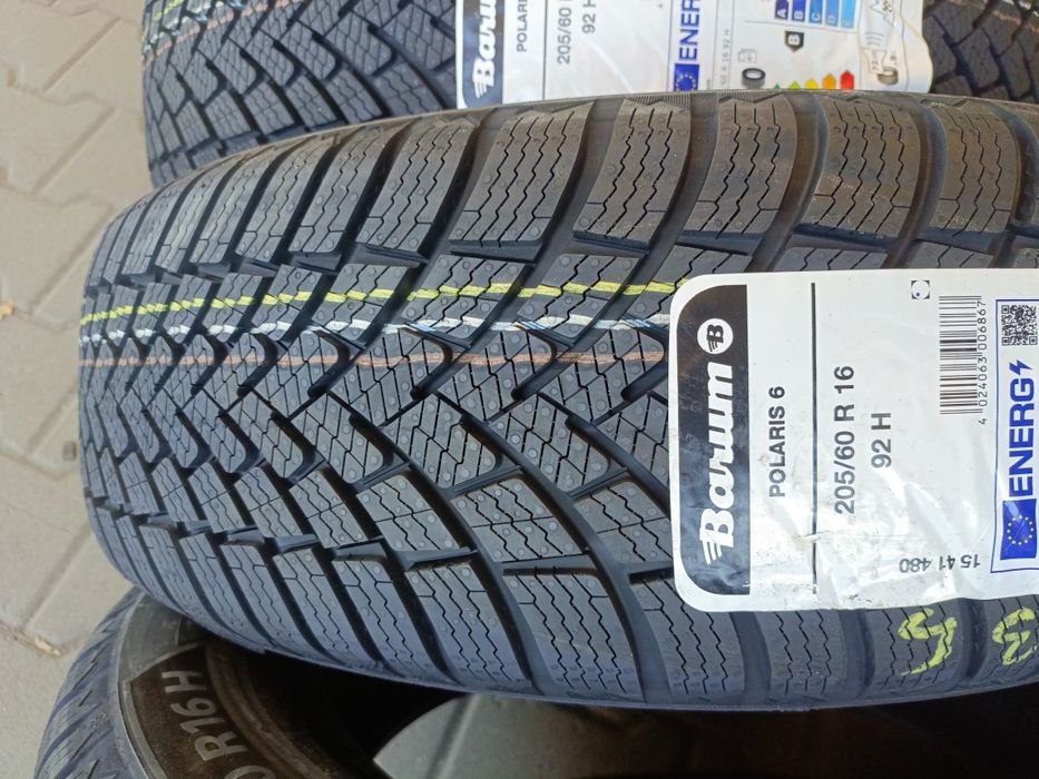Nowe opony zimowe 205/60/16 Barum Polaris 6 gr Continental 2025r