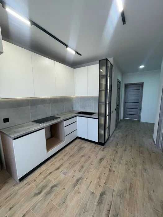 40000 ЖК Мира 3 Сертификат-Да Новая Продам 1 комн кварт 3 эт S-40м AS