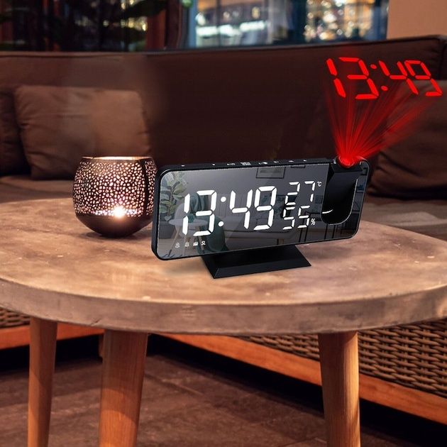 Електронні годинники з проекцією