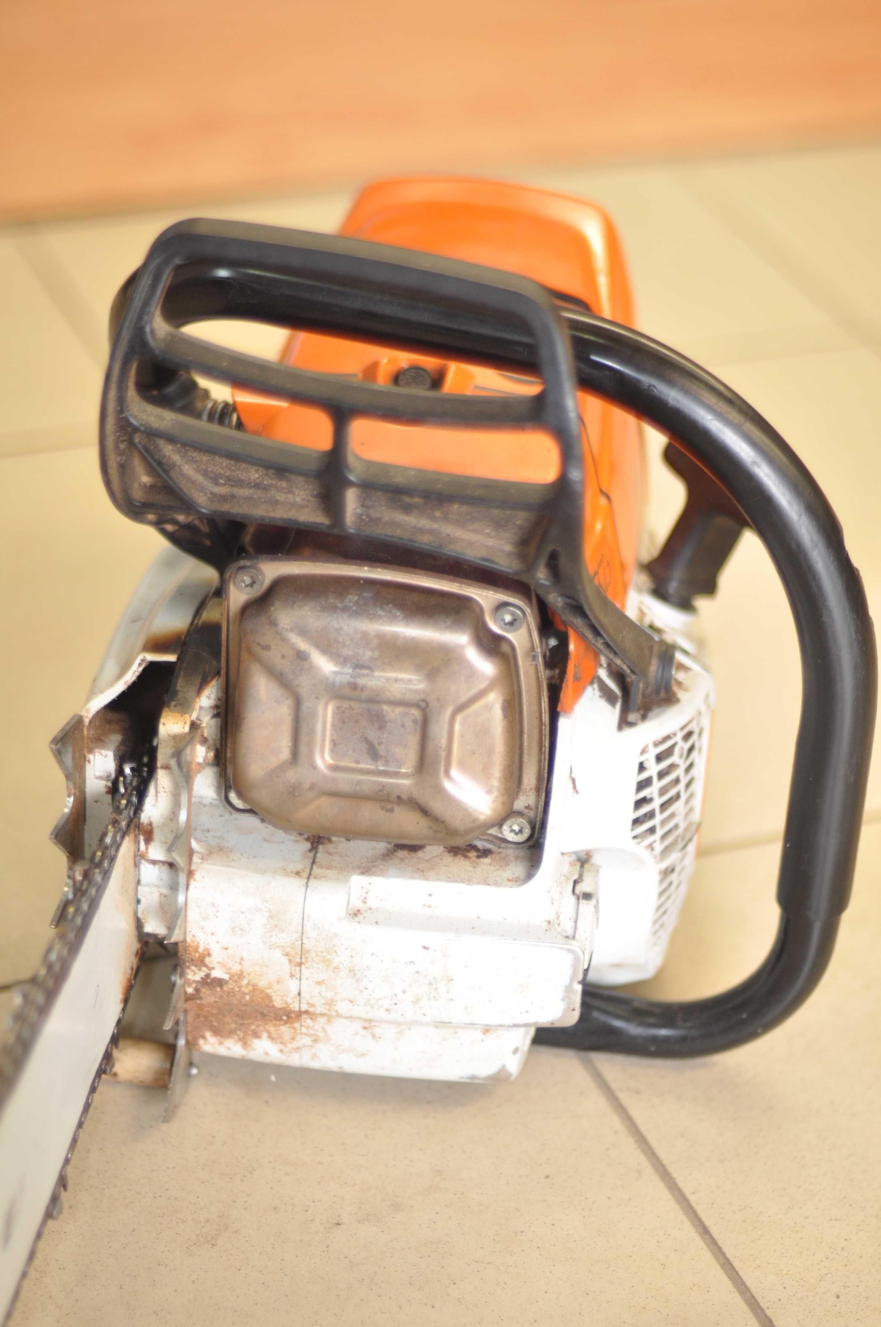 Професійна бензопила Stihl MS 661, шина 63 см + два цепи+шина 72см