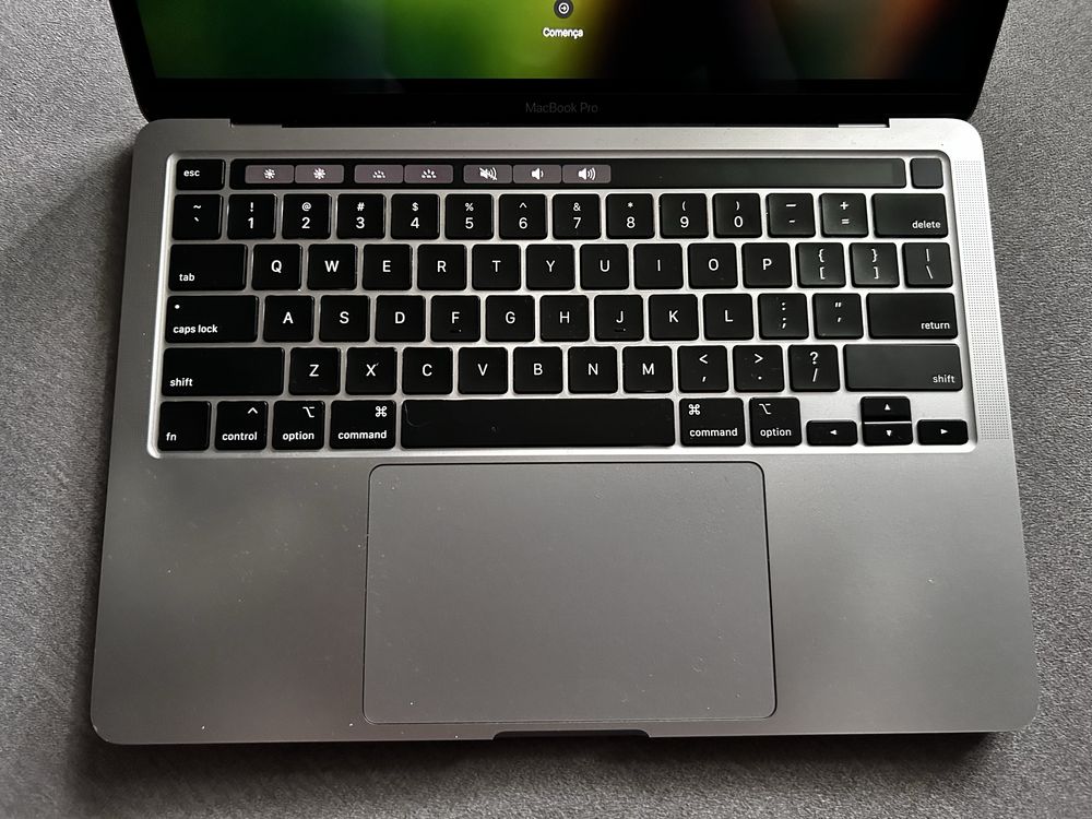 Macbook Pro 2020 i5 16GB 1TB